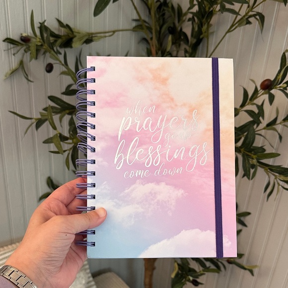 ☁️NEW Inspirational Quote & Clouds Pastel Notebook☁️ - Picture 1 of 3